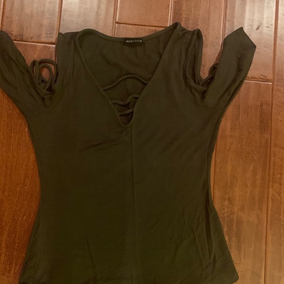 Shirts - Picture 2 of 5